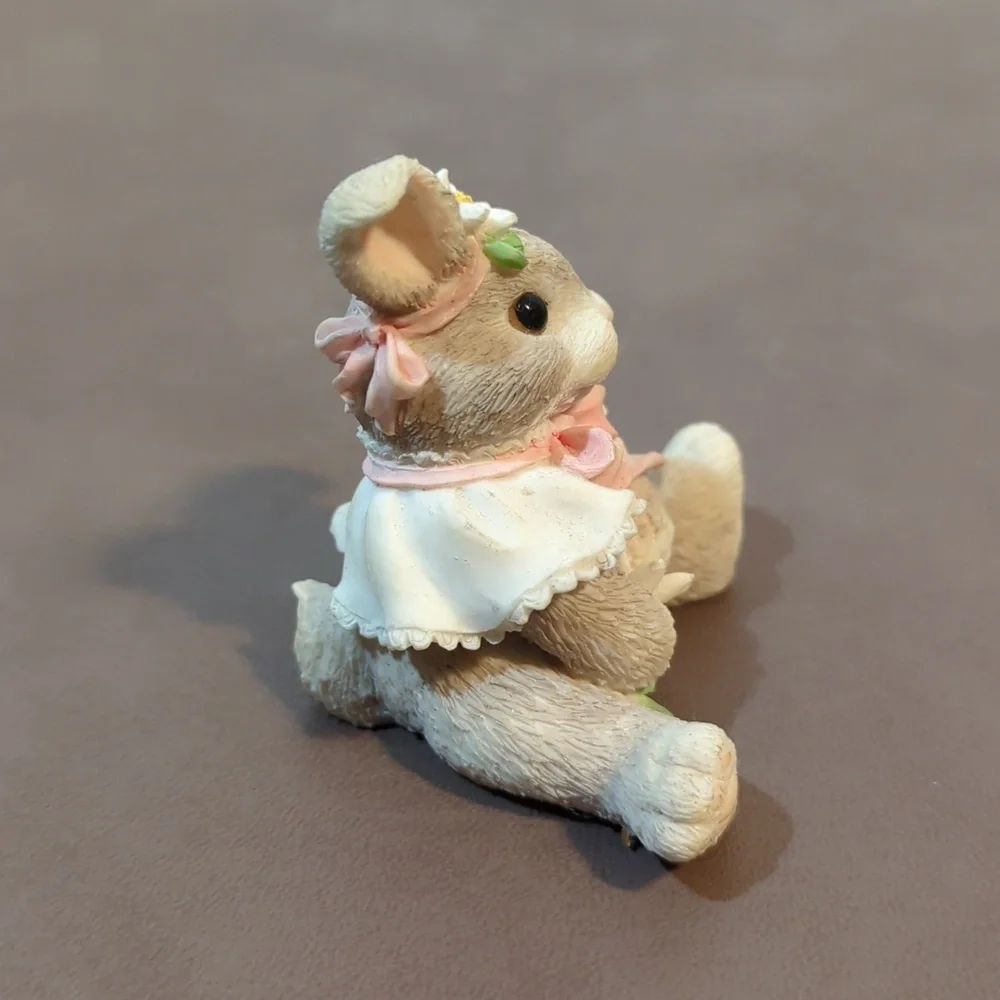 Vintage 1995 My Blushing Bunnies Loves Me Loves Me Not Enesco Priscilla Hillman